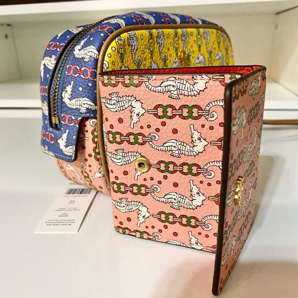 🌸NEW🟡Tory Burch Blake Printed Multi Essentials Wristlet pouch bag & wallet - Picture 9 of 15